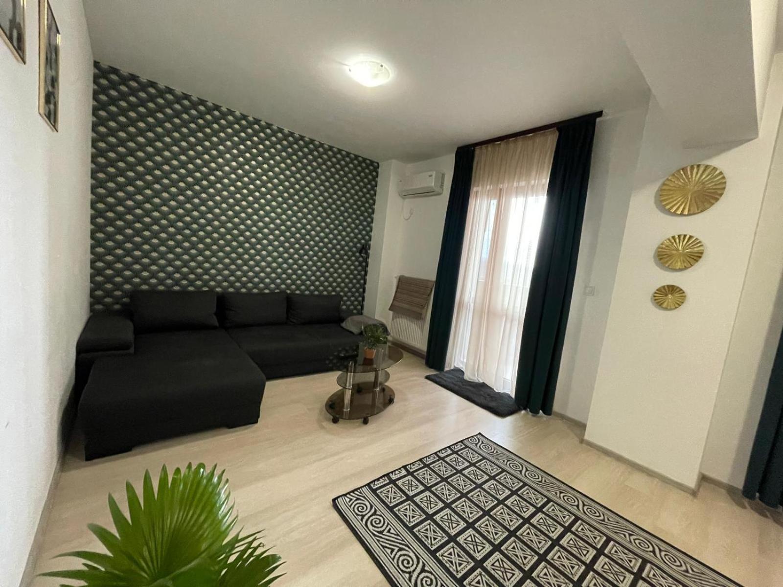 Urban Nest- Apartament Cu 2 Camere, Aproape De Iulius Mall ยาช ภายนอก รูปภาพ